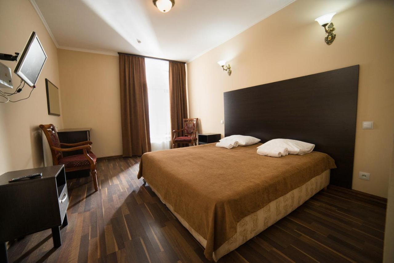 Alex Hotel Odessza Kültér fotó